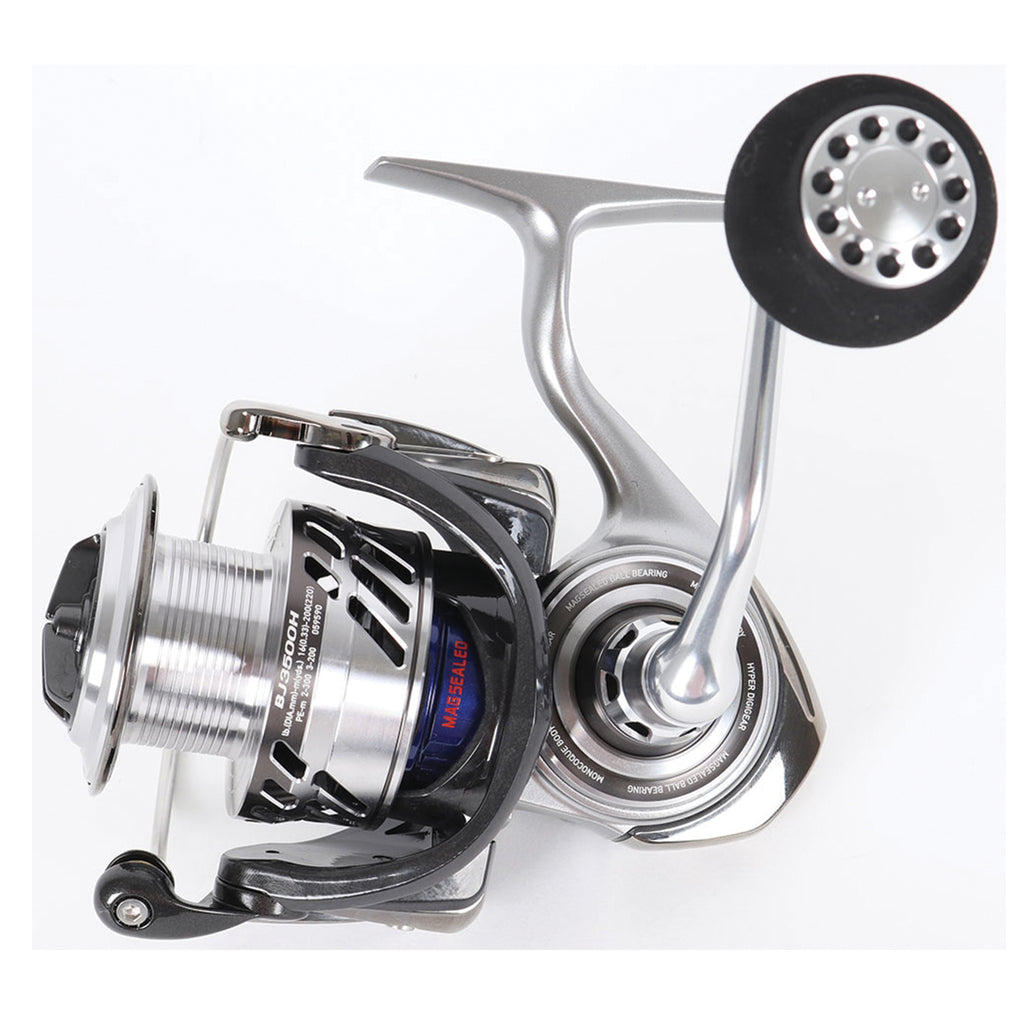 Daiwa Saltiga Bay Jigging/Spinning Reel | JB Tackle – J&B Tackle Co